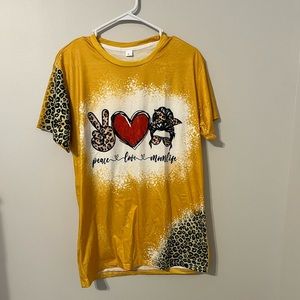 “Peace, Love & Mom Life” T-Shirt